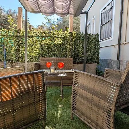 Appartamento La Casina, Tiny Garden House La Spezia