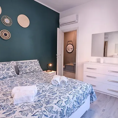 La Casina, Tiny Garden House Apartmán La Spezia
